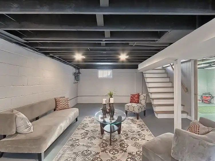 Run Industrial Track Lighting