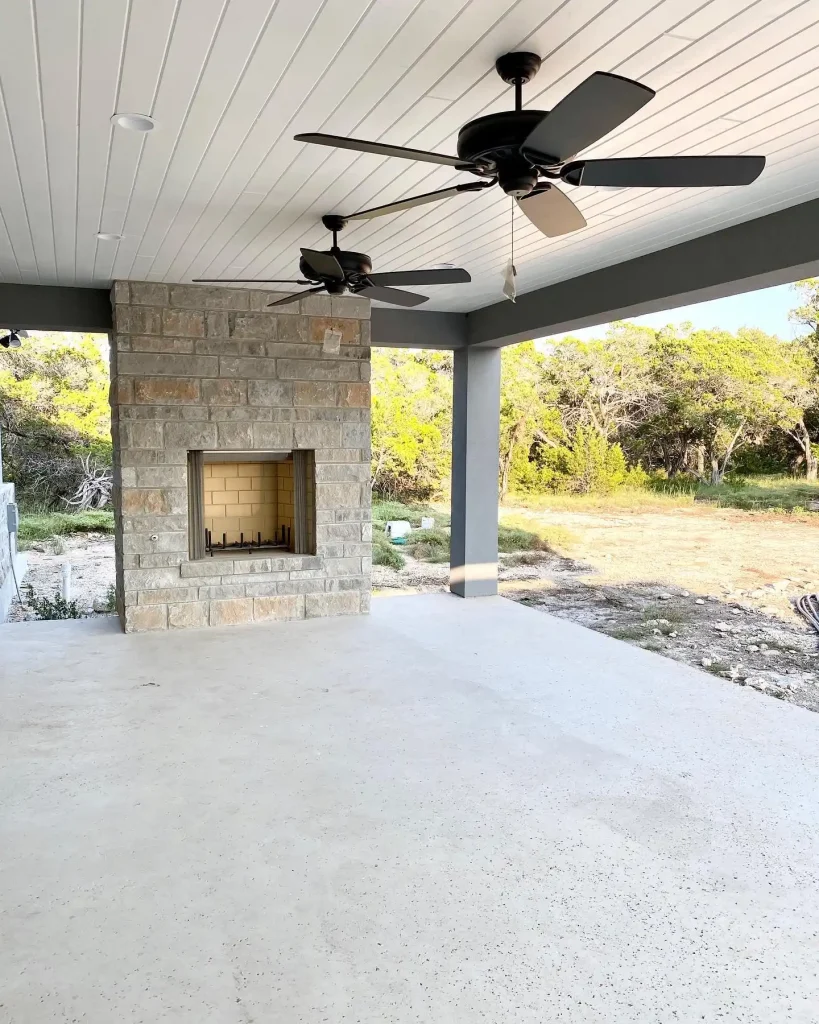 2 Classic White Painted Tongue and Groove Ceiling