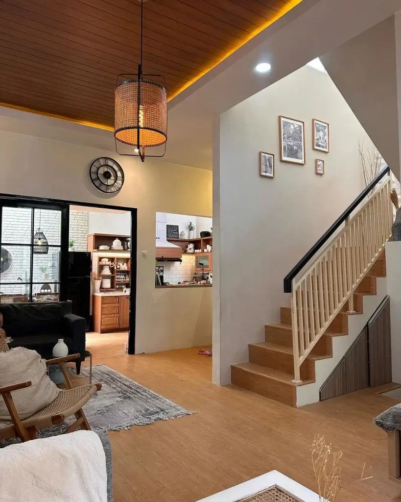 Wood-Look or Faux Wood Planks