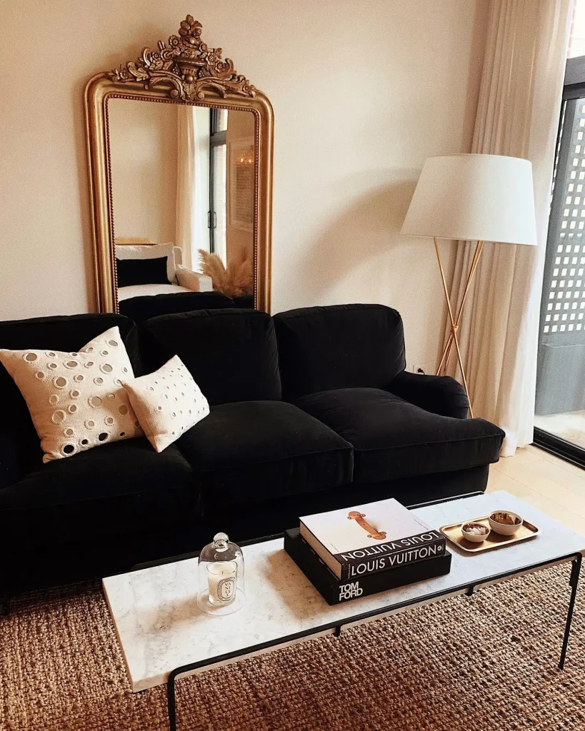 Grandeur with Large Mirrors