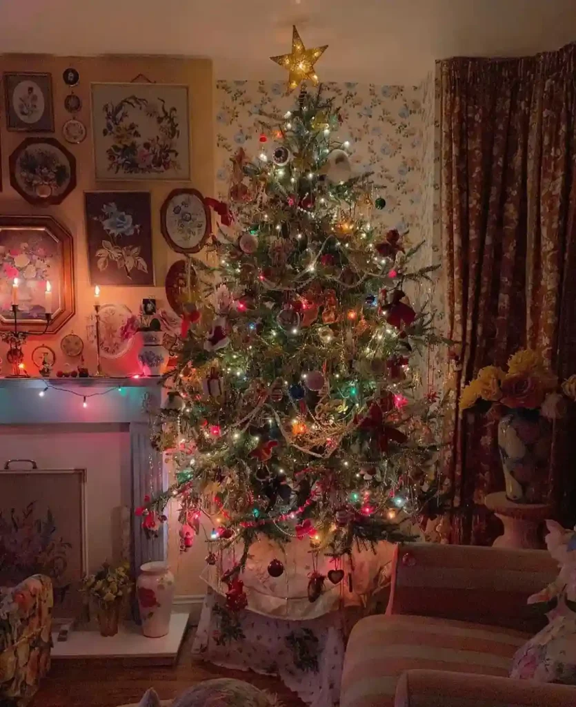 Heirloom Ornaments & Multi-Colored Lights