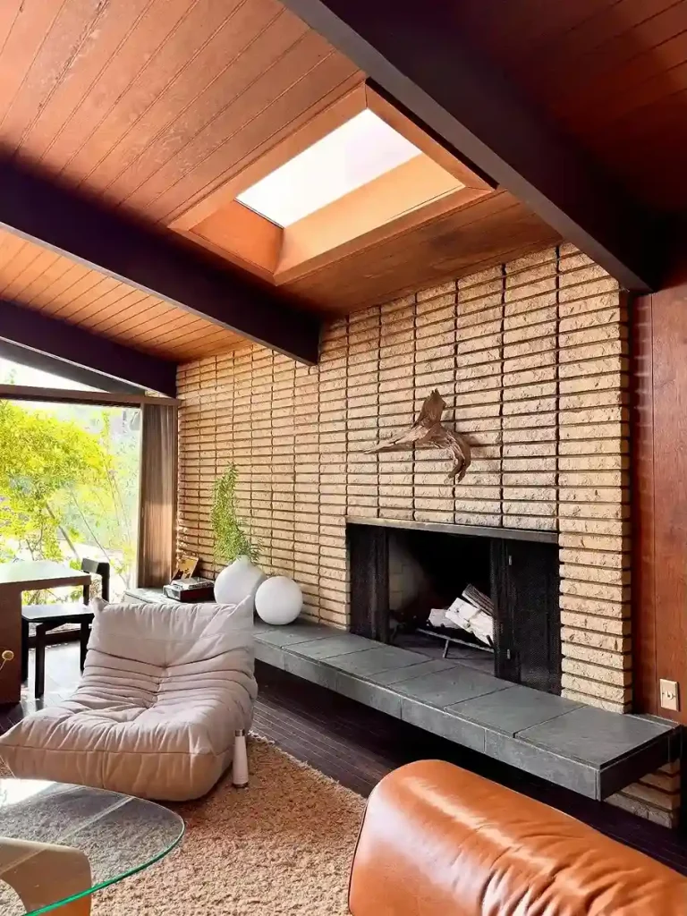 vaulted mcm Living Rooms and Great Rooms