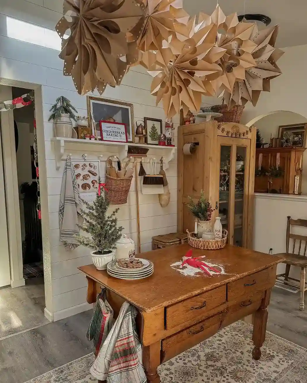 Cottage Christmas Natural Elements and Greenery