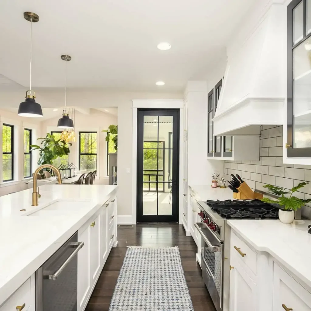 Engineered hardwood Flooring Dark