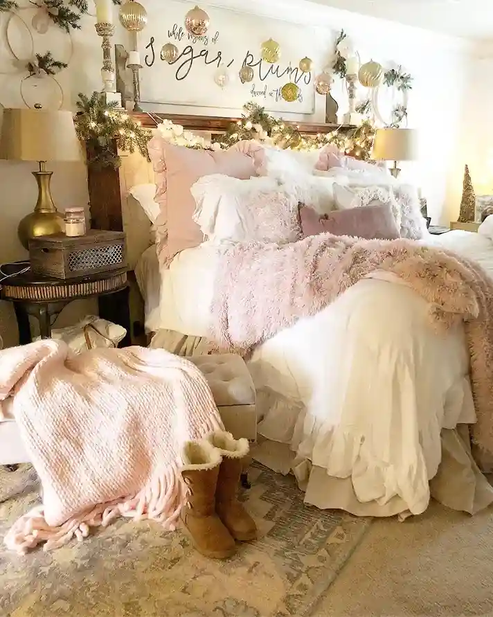 Headboard Garland with Twinkles