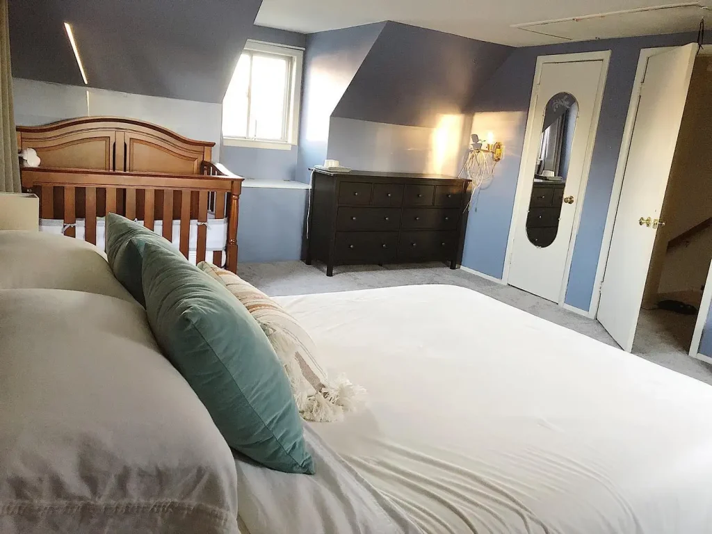 slanted Dramatic Lighting