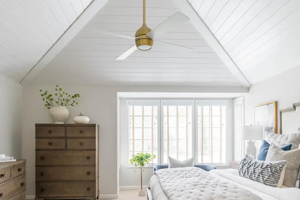 bedroom wood ceiling