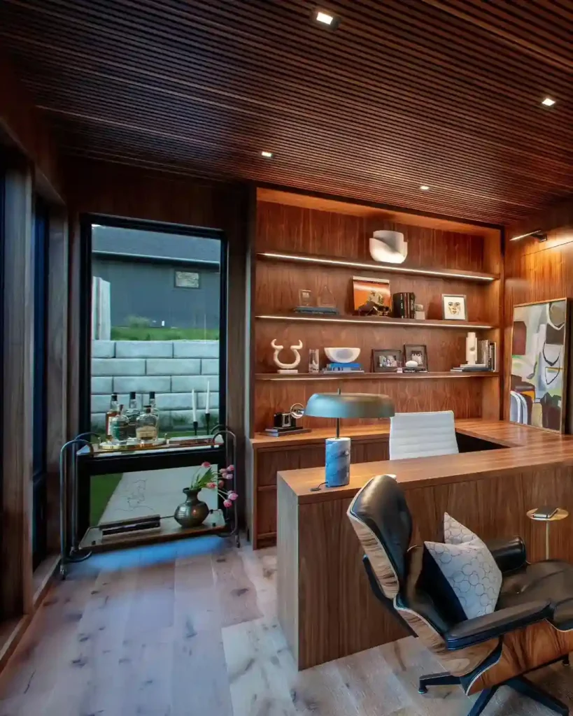 Dark Stained Slats for Dramatic Contras