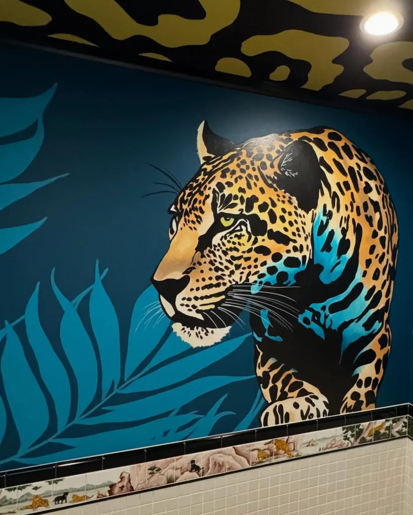 Ceiling Wallpaper Animal Print Accents